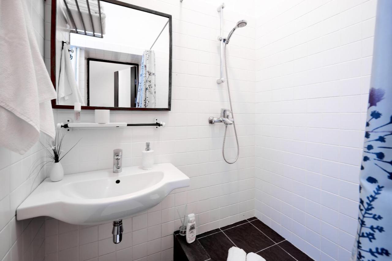 Paulmarie Apartment Near Nezavisimosti Минск Екстериор снимка