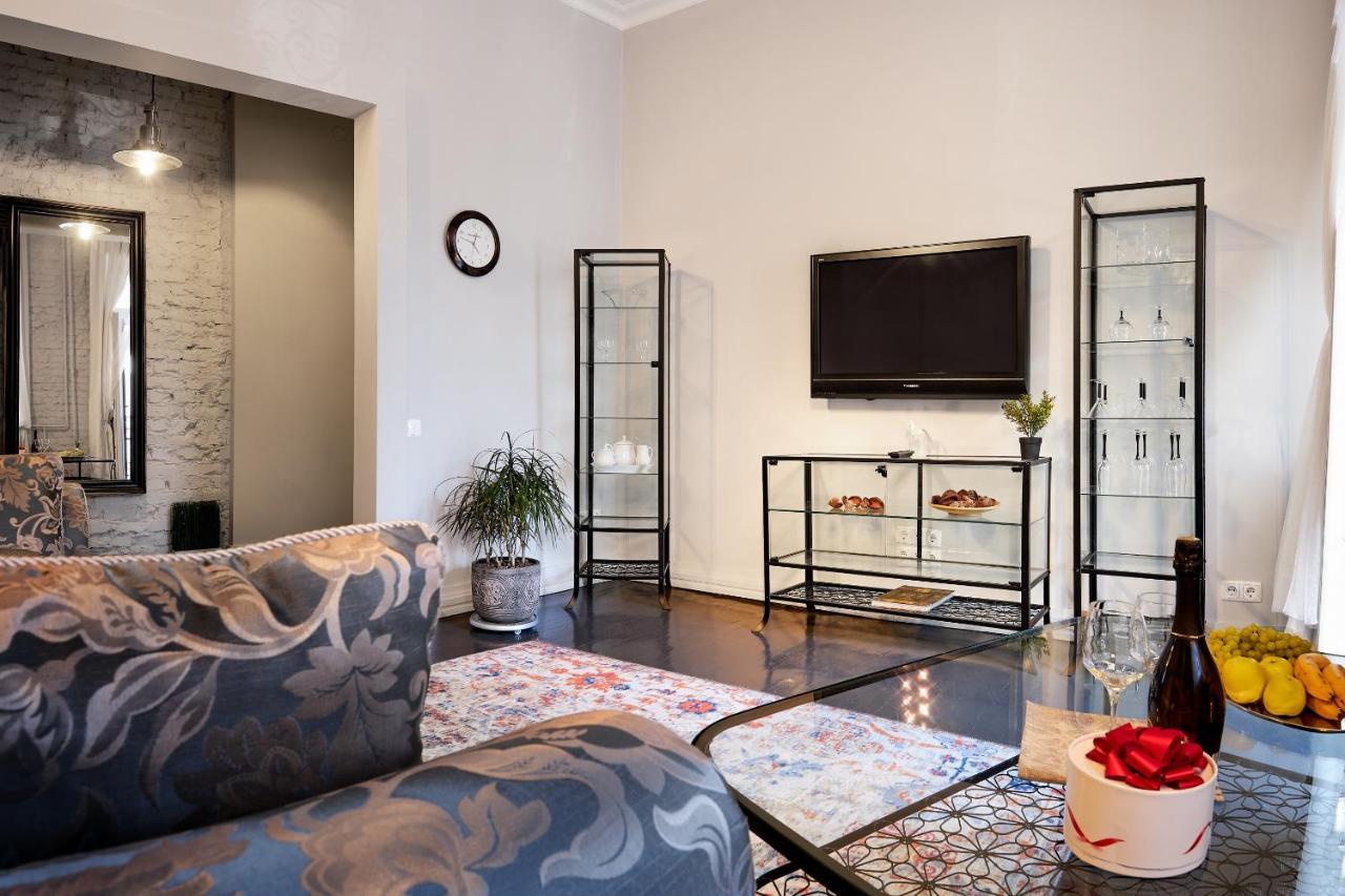 Paulmarie Apartment Near Nezavisimosti Минск Екстериор снимка